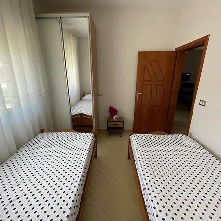 Near By The Sea Apartment Sarandë 외부 사진